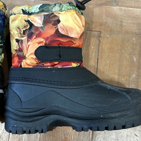 Molo driven flower rainbow snow boots - Picture 6 of 10